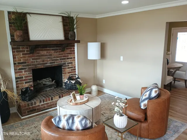 $549,900 | 9815 East Brainerd Road, Ooltewah, TN 37363