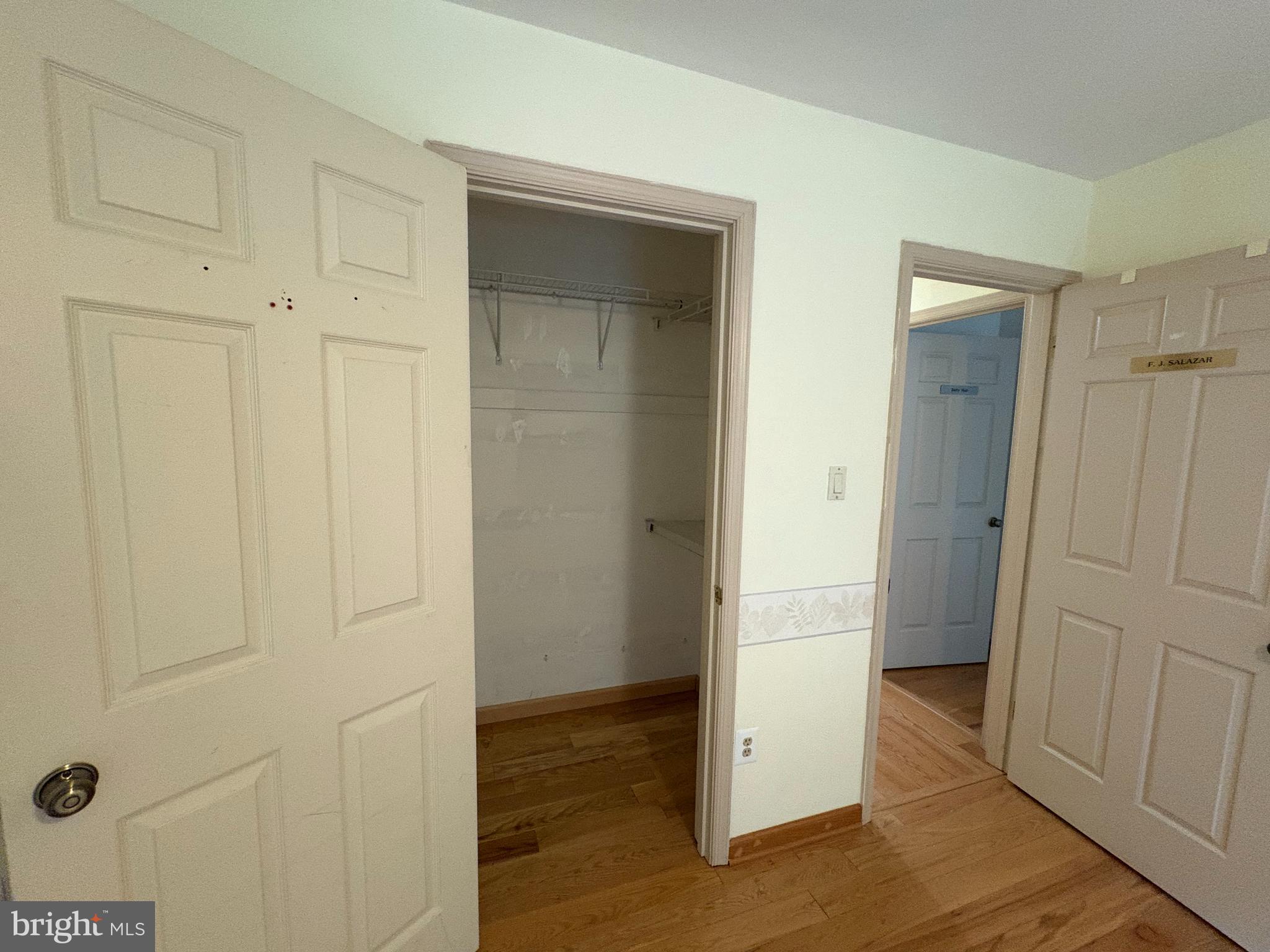 5930 Langton Drive Franconia, VA 22310 - Photo 11 of 33 Master Bathroom