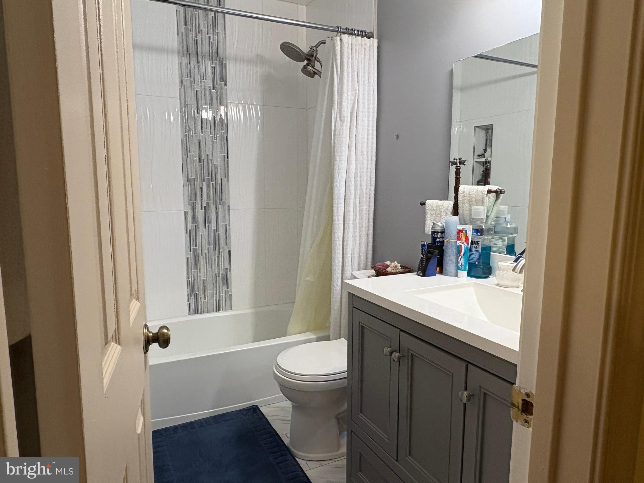 5930 Langton Drive Franconia, VA 22310 - Photo 13 of 33 Master Bathroom