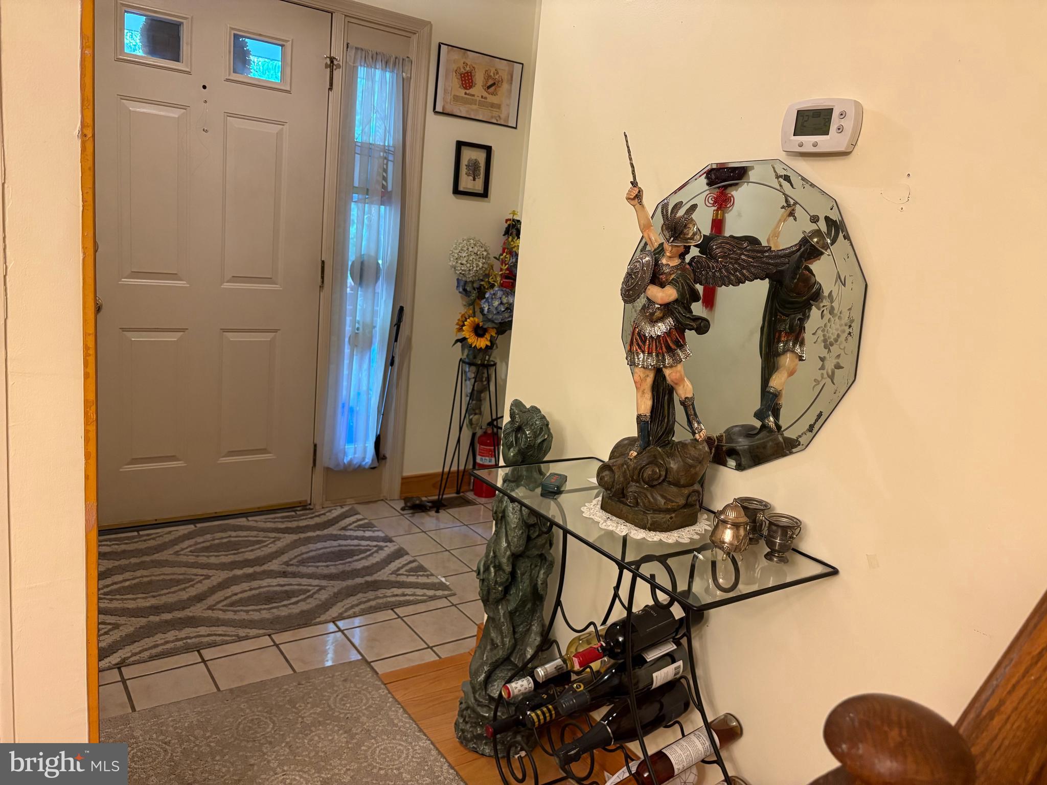 5930 Langton Drive Franconia, VA 22310 - Photo 3 of 33 Foyer View