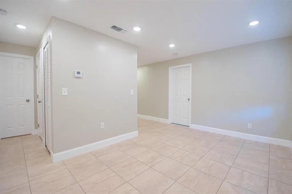 508 North 23rd Street Fort Pierce, FL 34950 - Photo 4 of 13 Photo 4