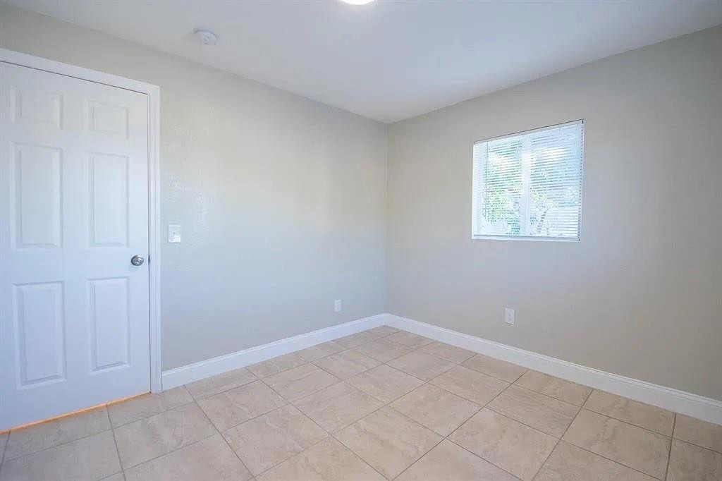 508 North 23rd Street Fort Pierce, FL 34950 - Photo 10 of 13 Photo 10