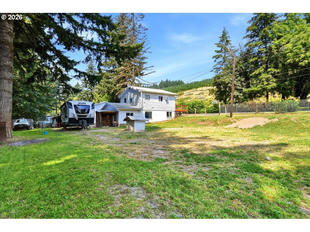 8525 Lewis River Road Ariel, WA 98603 - Photo 20 of 25 Storage