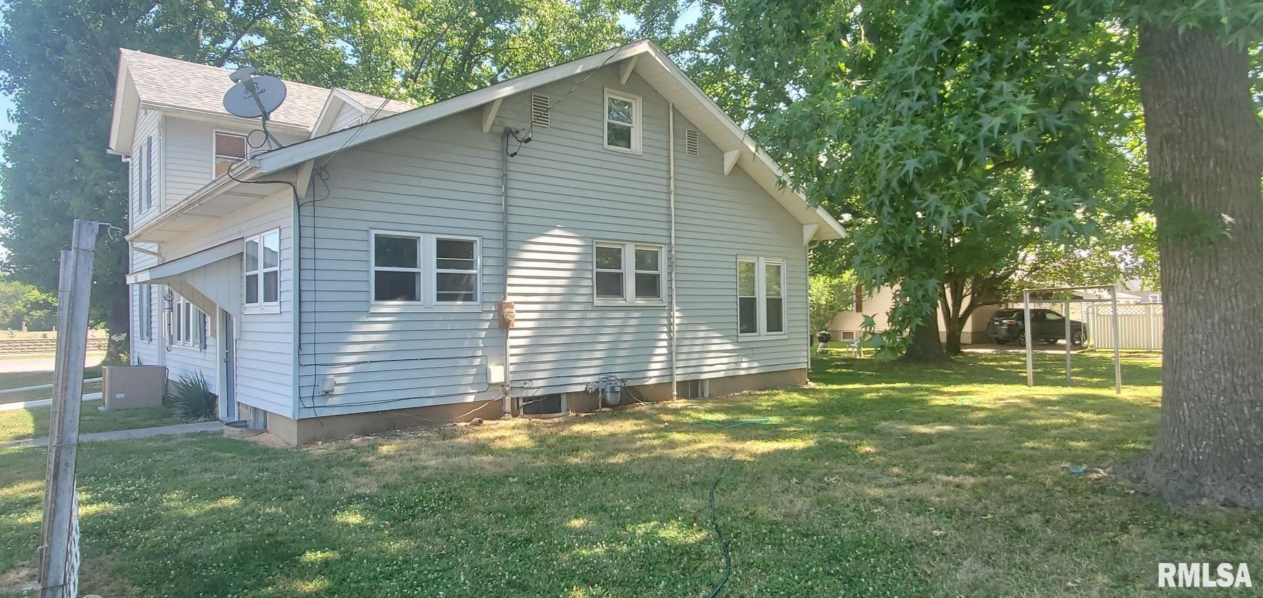 808 County Road Pinckneyville, IL 62274 - Photo 5 of 16 Gallery Image 5