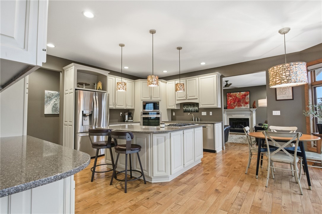 12511 Old State Road Charleston, IL 61920 - Photo 11 of 48