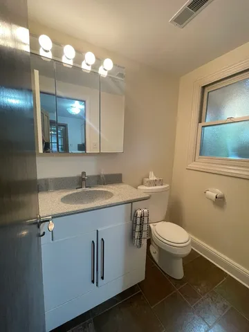 $460,000 | 10562 South 84th Avenue, Palos Hills, IL 60465