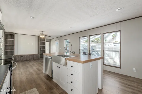 $79,900 | 2060 North Center Street, Unit 238, Mesa, AZ 85201