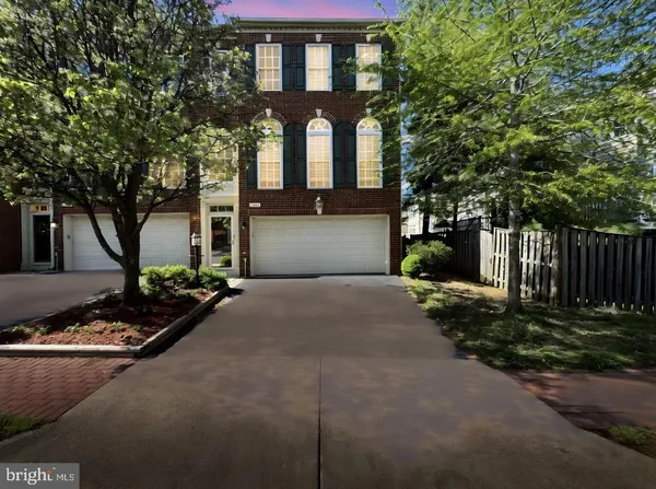 $724,995 | 8058 Samuel Wallis Street, Lorton, VA 22079