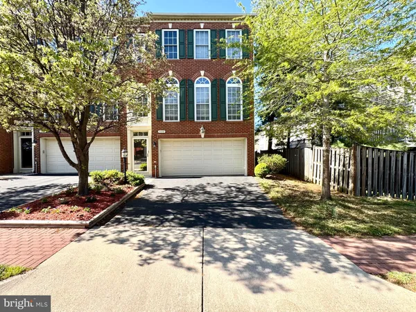 $724,995 | 8058 Samuel Wallis Street, Lorton, VA 22079