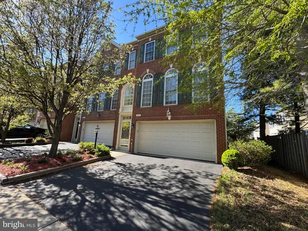 $724,995 | 8058 Samuel Wallis Street, Lorton, VA 22079