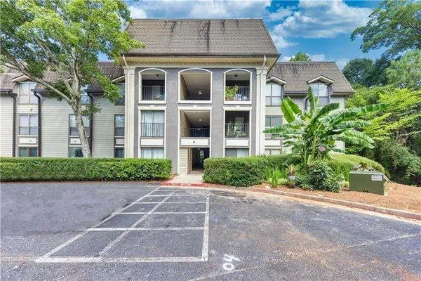 $1,850 | 2657 Lenox Road Northeast, Unit P216, Atlanta, GA 30324