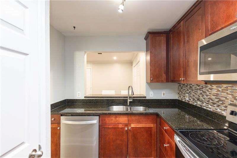 2657 Lenox Road Northeast, Unit P216 Atlanta, GA 30324 - Photo 6 of 25