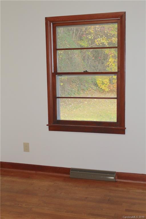 83 Spooks Branch Road Asheville, NC 28804 - Photo 25 of 26 Gallery Image 25