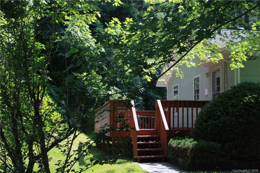 83 Spooks Branch Road Asheville, NC 28804 - Photo 9 of 26 Gallery Image 9