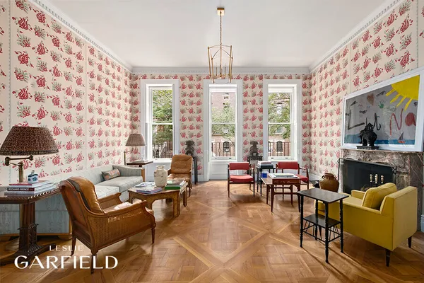 $8,450,000 | 159 East 71st Street | Lenox Hill