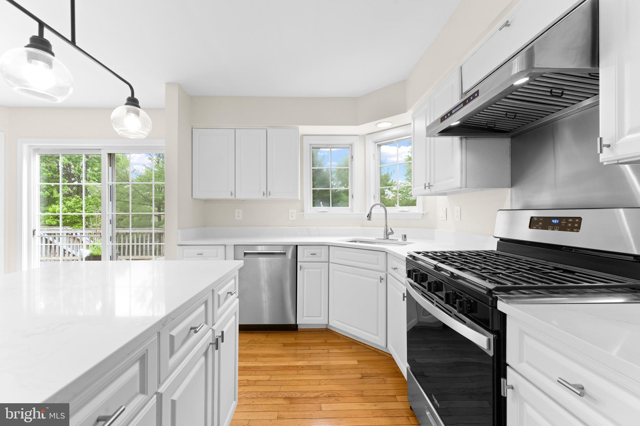 9001 Hines Road Baltimore, MD 21234 - Photo 15 of 51