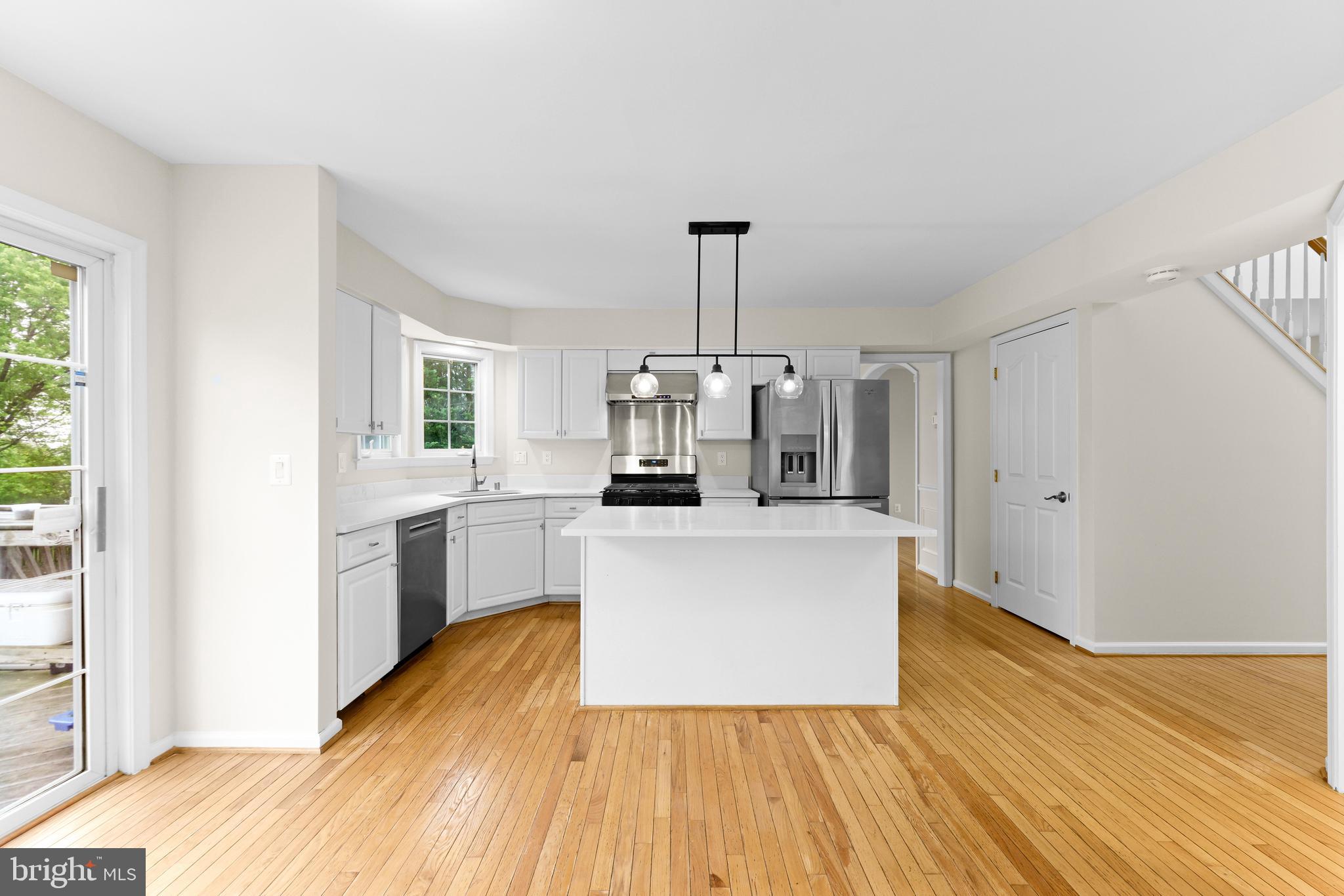 9001 Hines Road Baltimore, MD 21234 - Photo 17 of 51