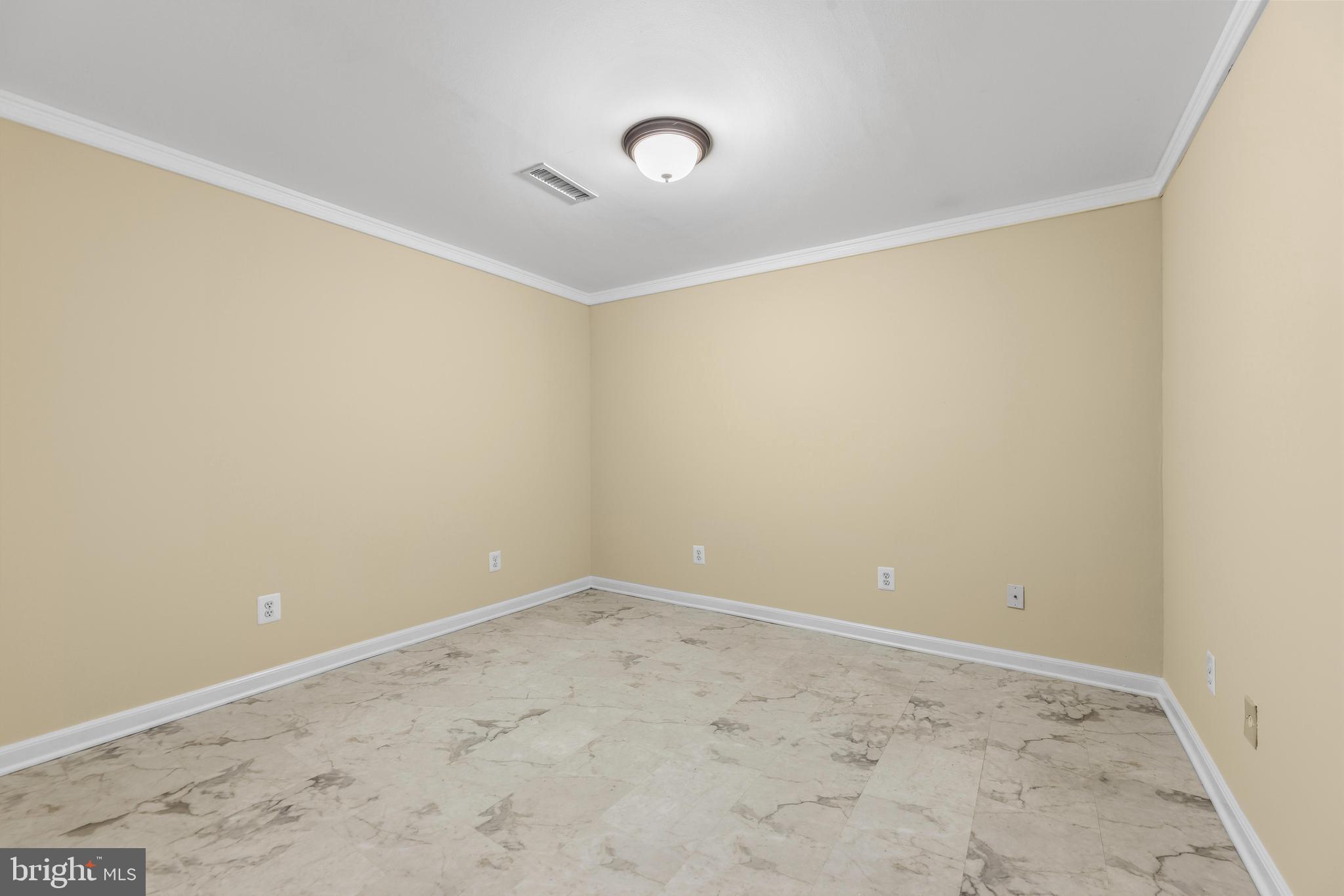 9001 Hines Road Baltimore, MD 21234 - Photo 43 of 51