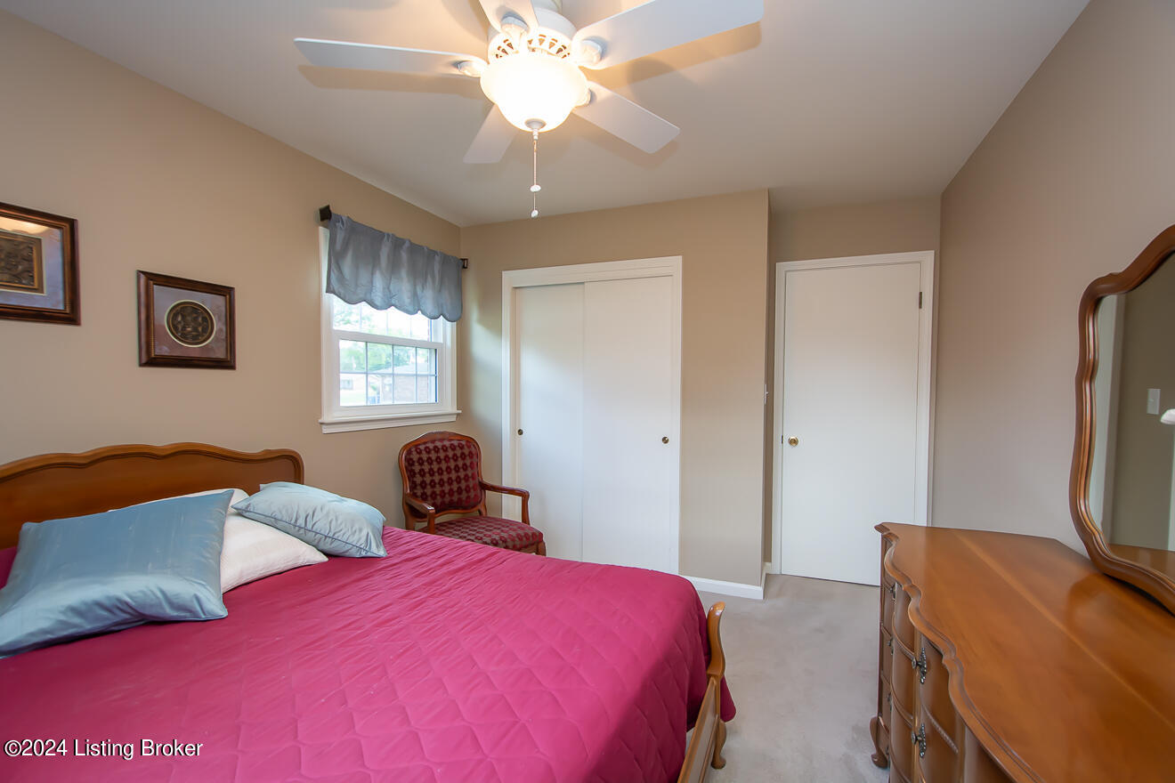 4105 Wimpole Road Louisville, KY 40218 - Photo 24 of 43 Bedroom