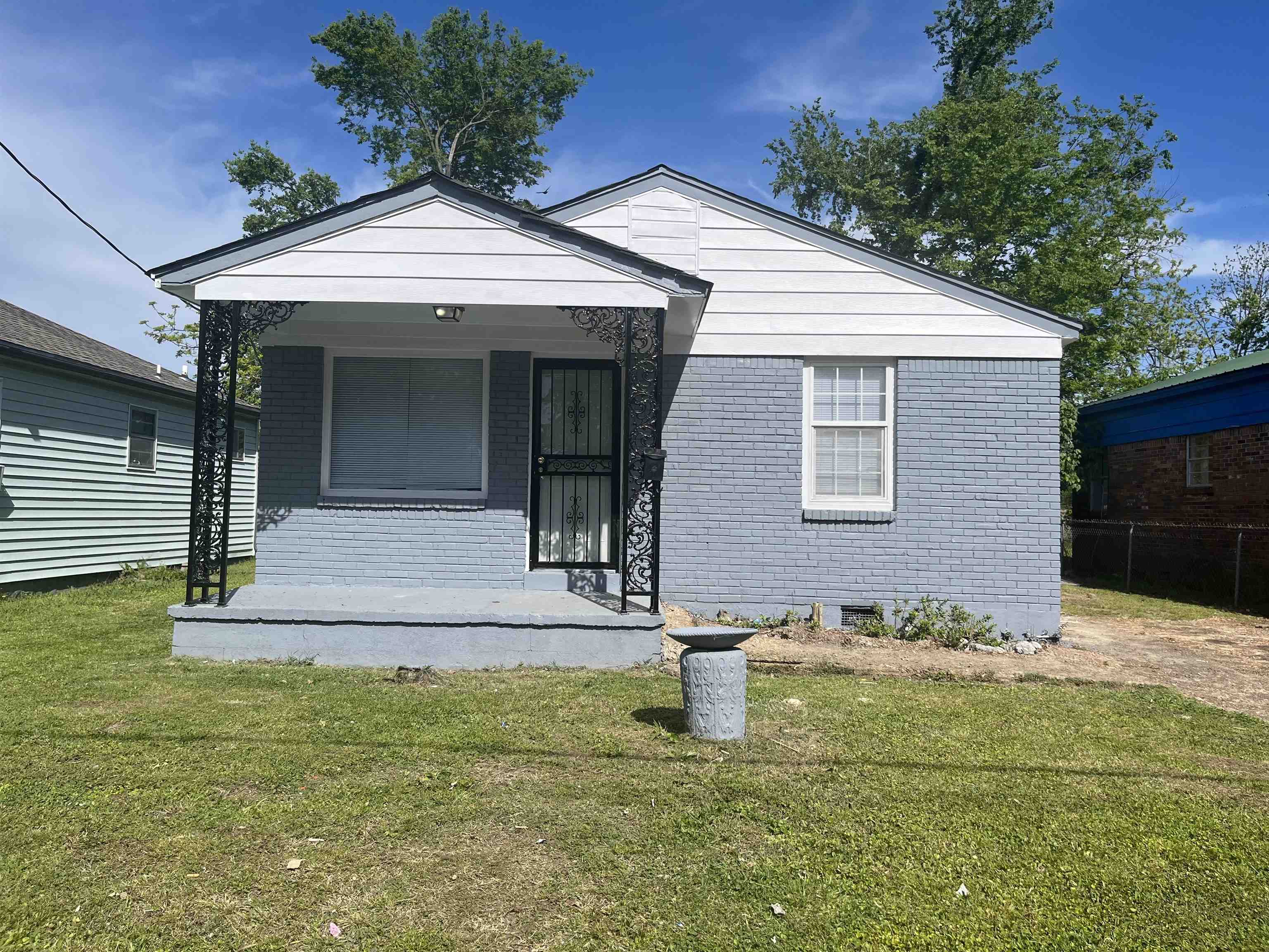 1394 Decatur Street Memphis, TN 38107 - Photo 1 of 9 1394 Decatur