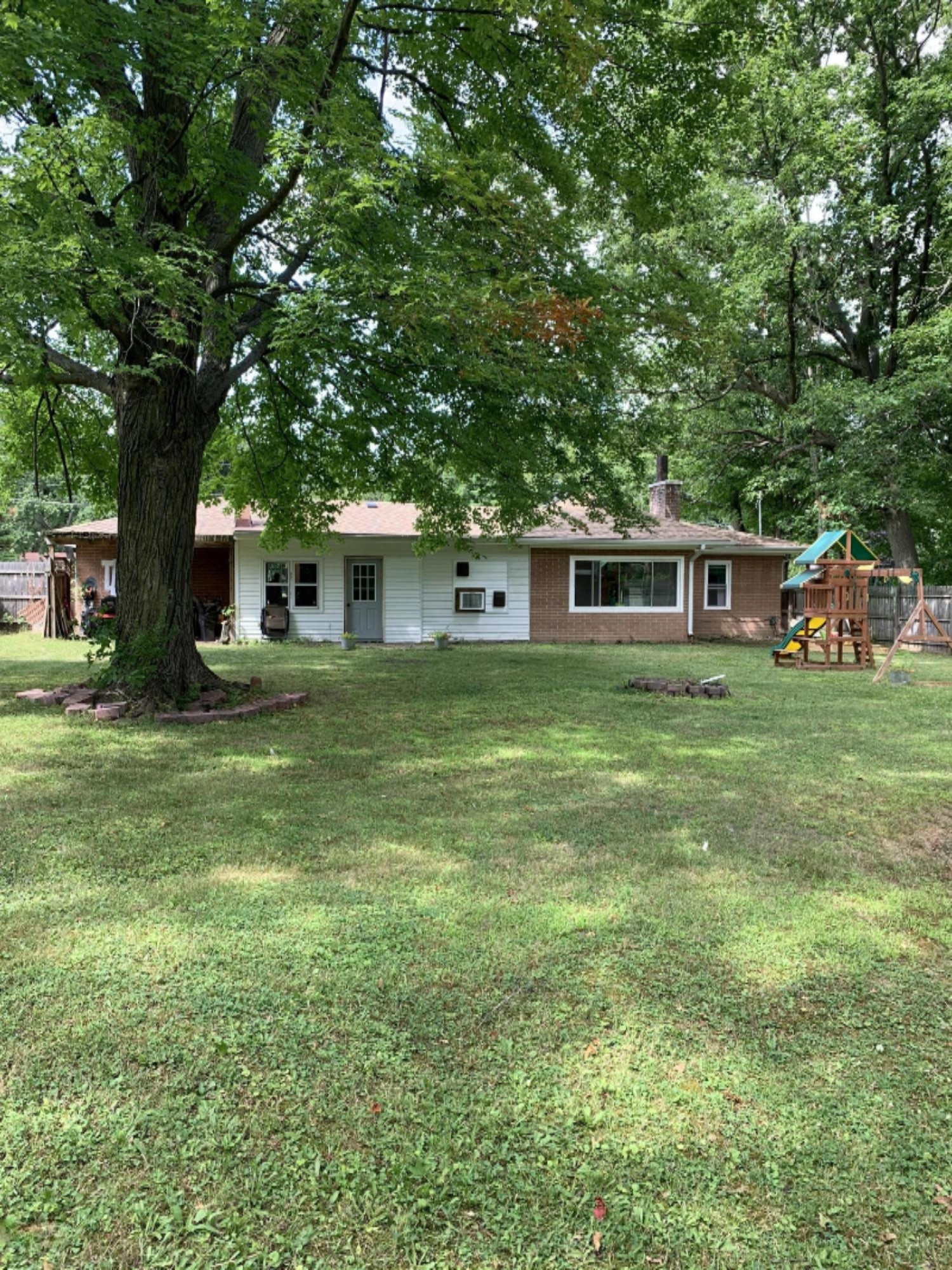 747 West State Street Belding, MI 48809 - Photo 10 of 11 747 State St.