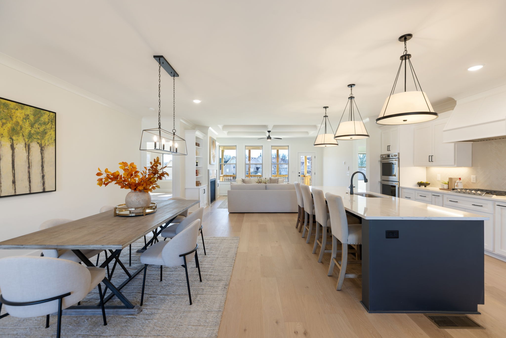 1004 Pheasant Court Spring Hill, TN 37174 - Photo 7 of 22 a view of a kitchen and dining room