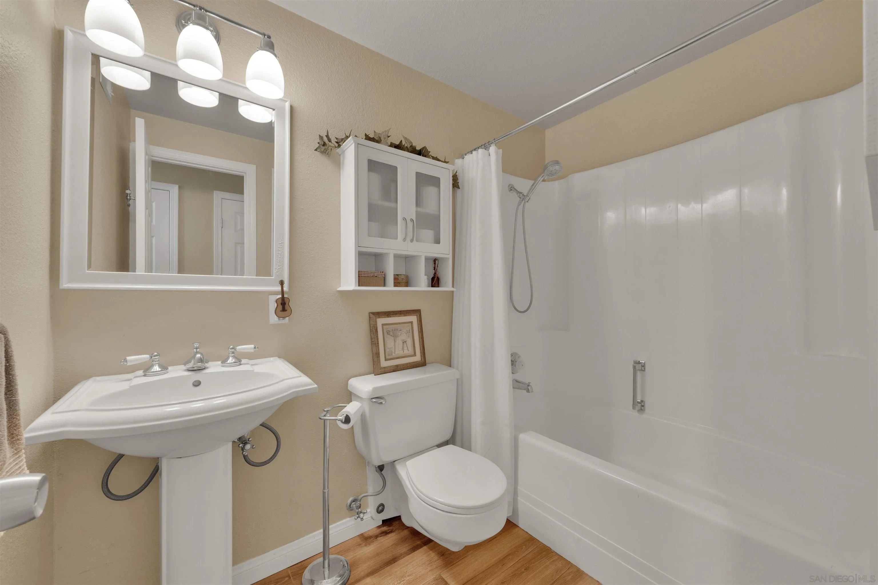 13622 Utopia Road Poway, CA 92064 - Photo 13 of 39