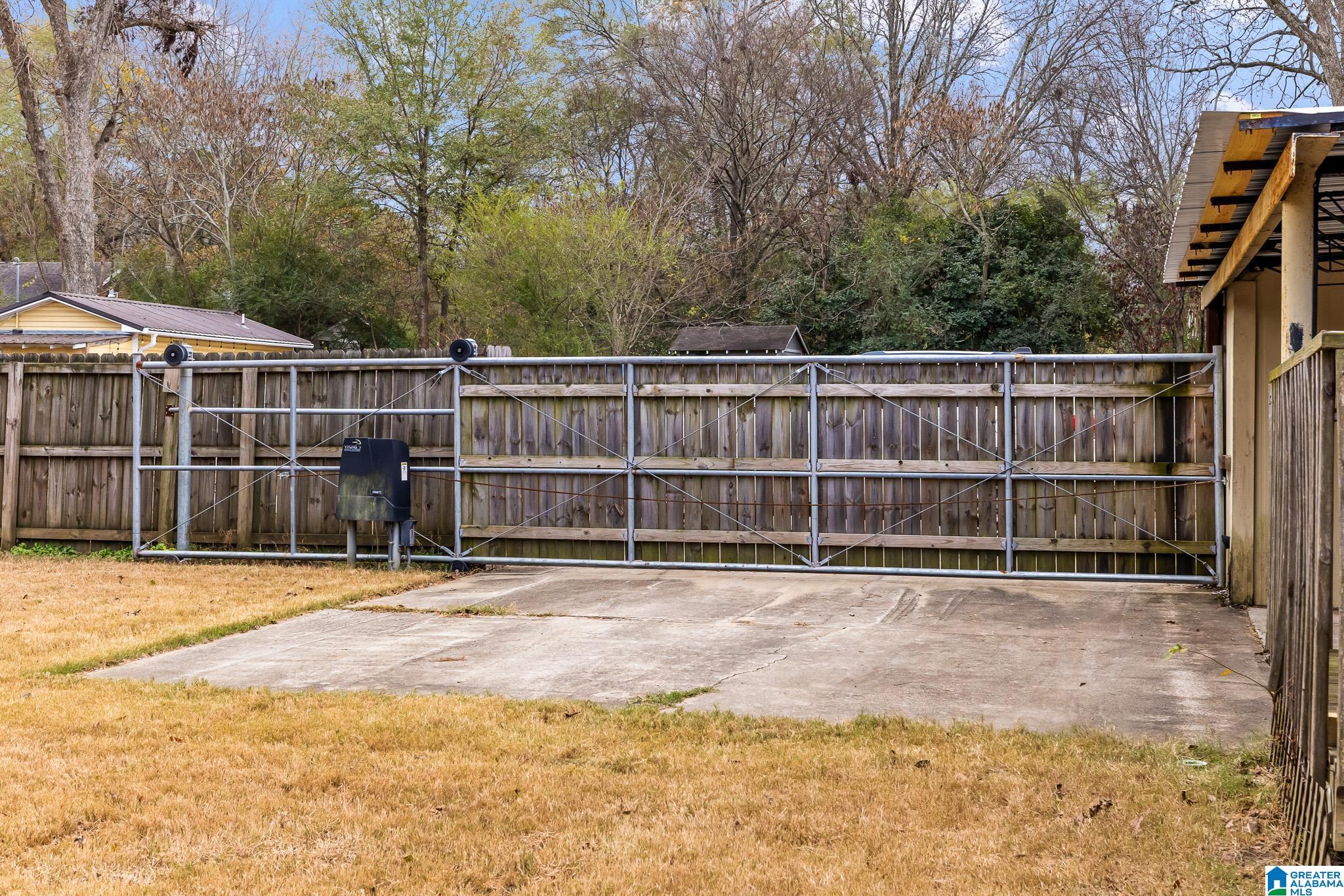 129 Bush Street Birmingham, AL 35210 - Photo 34 of 51