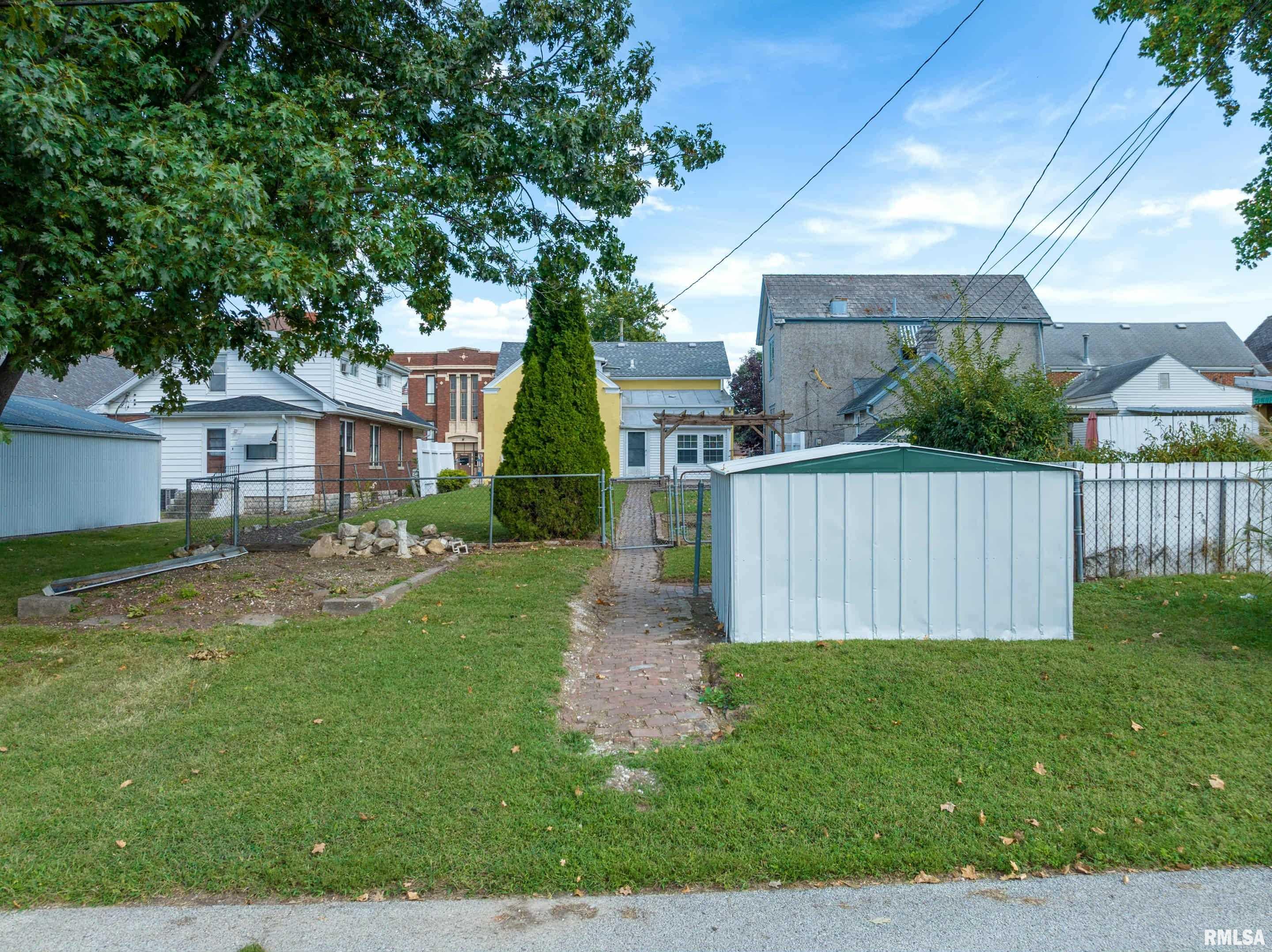 820 South 13th Street Quincy, IL 62301 - Photo 40 of 43