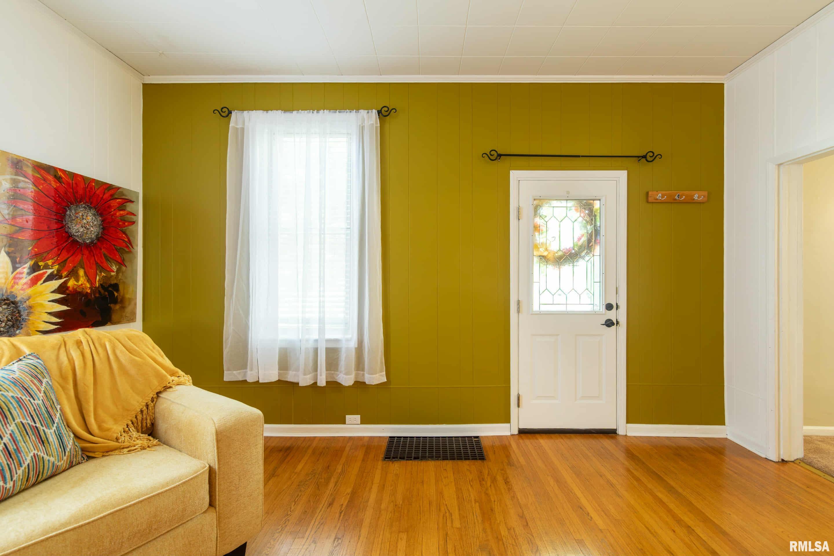 820 South 13th Street Quincy, IL 62301 - Photo 7 of 43