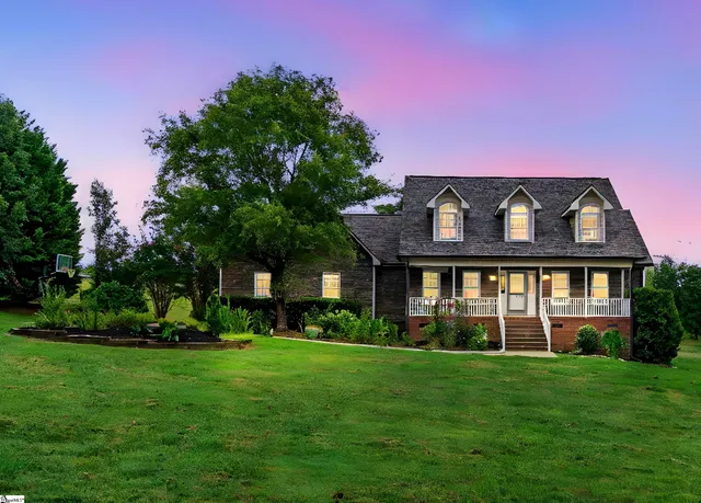 $569,900 | 514 Flynn Road, Greer, SC 29651
