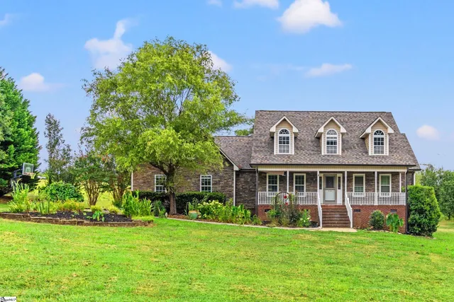 $569,900 | 514 Flynn Road, Greer, SC 29651