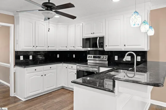 $569,900 | 514 Flynn Road, Greer, SC 29651