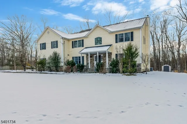 $1,350,000 | 115 Western Boulevard, Gillette, NJ 07933