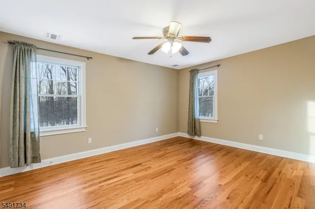 $1,350,000 | 115 Western Boulevard, Gillette, NJ 07933