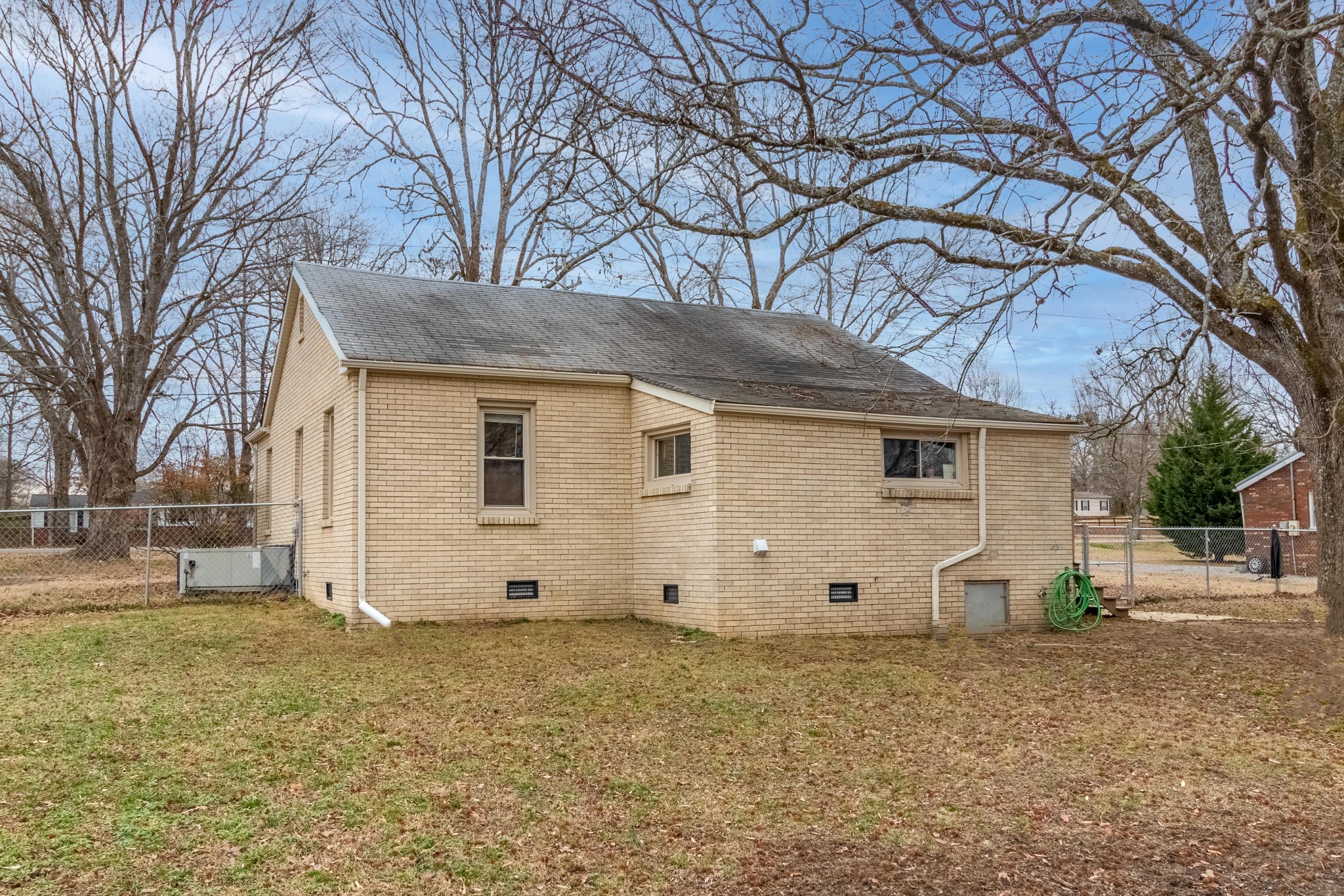 1107 Old Columbia Road Dickson, TN 37055 - Photo 21 of 25 Gallery Image 21