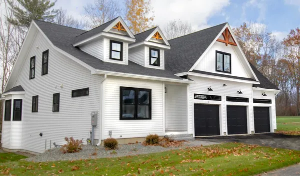 $1,575,000 | 18 Little River Road, Unit LOT 3, Exeter, NH 03833