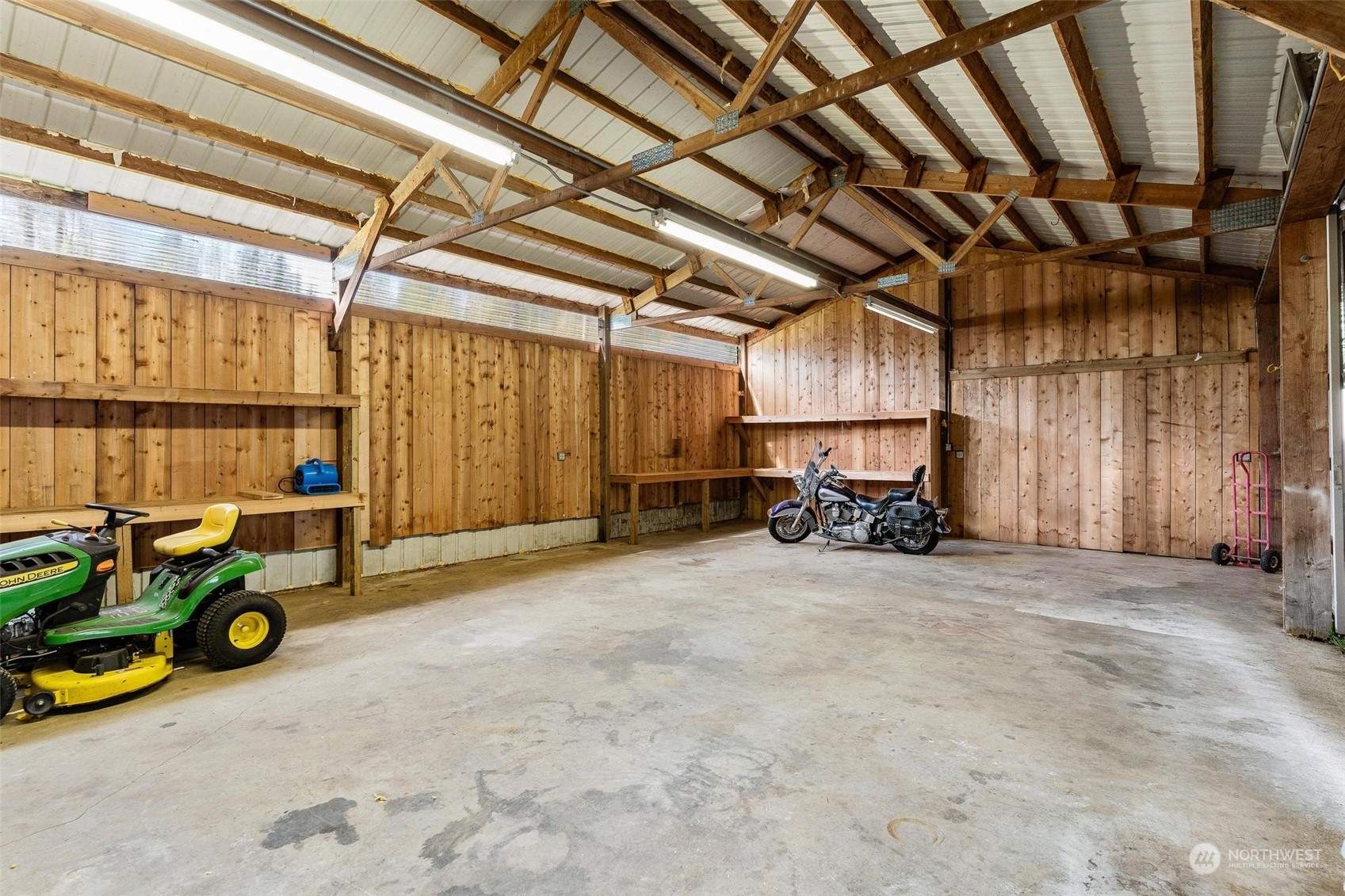 17821 Trombley Road Snohomish, WA 98290 - Photo 22 of 36 a view of a room with gym equipment