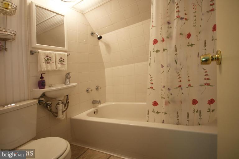 3510 Danville Road Brandywine, MD 20613 - Photo 17 of 26 Bath