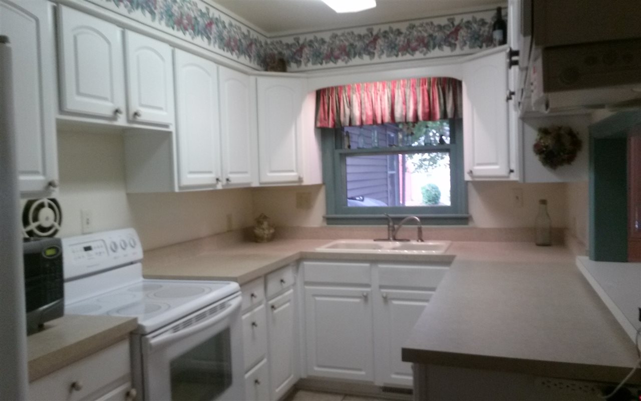 5021 Stringtown Road Evansville, IN 47711 - Photo 4 of 20 Gallery Image 4