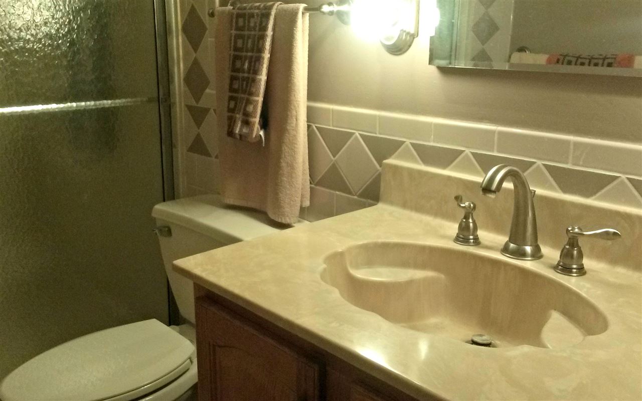5021 Stringtown Road Evansville, IN 47711 - Photo 10 of 20 Gallery Image 10