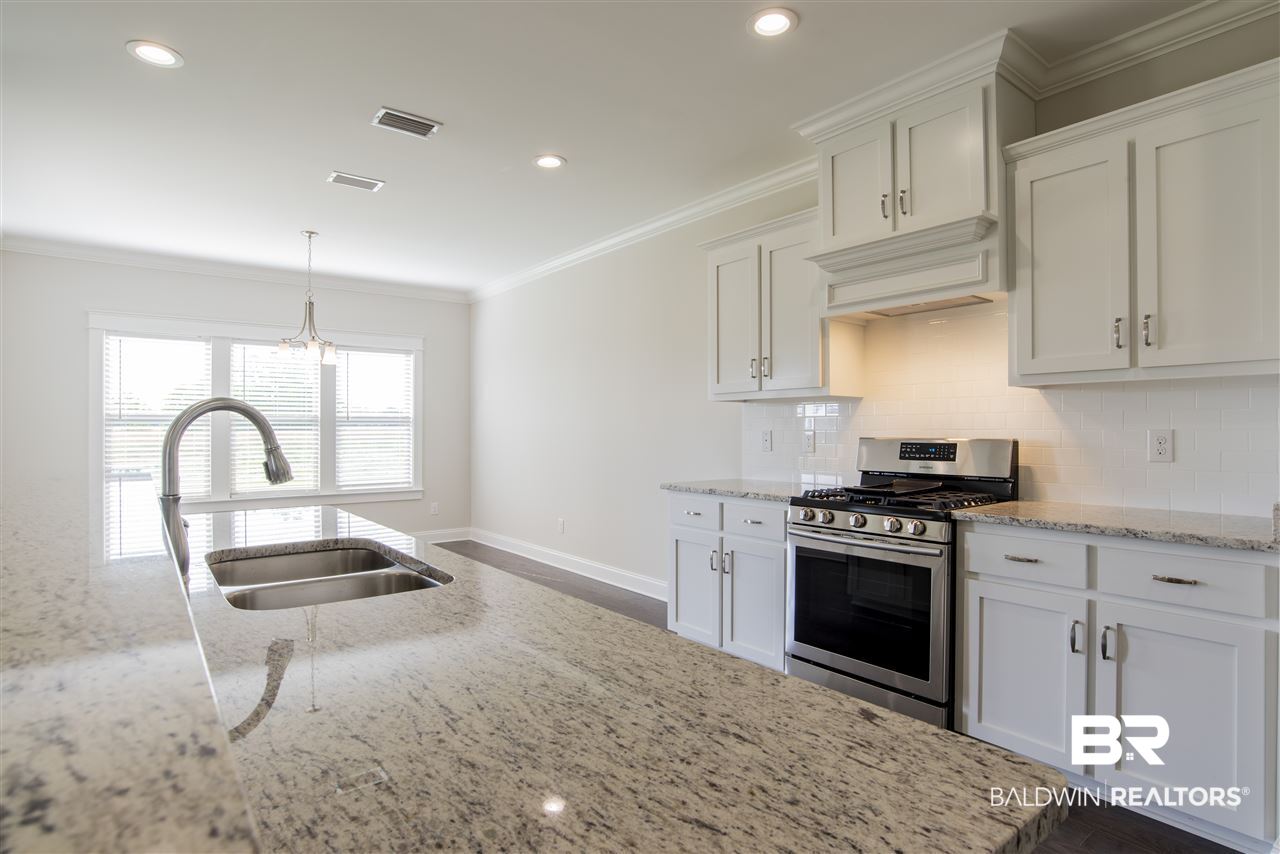 284 Garrison Boulevard Fairhope, AL 36532 - Photo 6 of 34