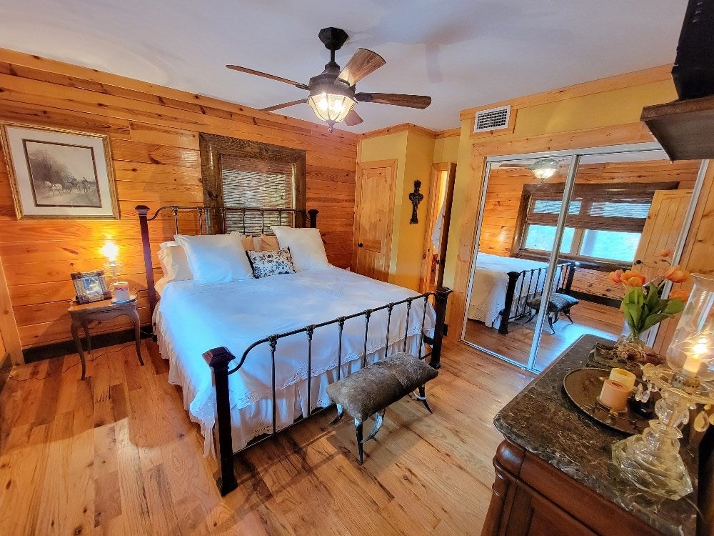 230 Falcon Ridge Road Fries, VA 24330 - Photo 33 of 38 Gallery Image 33