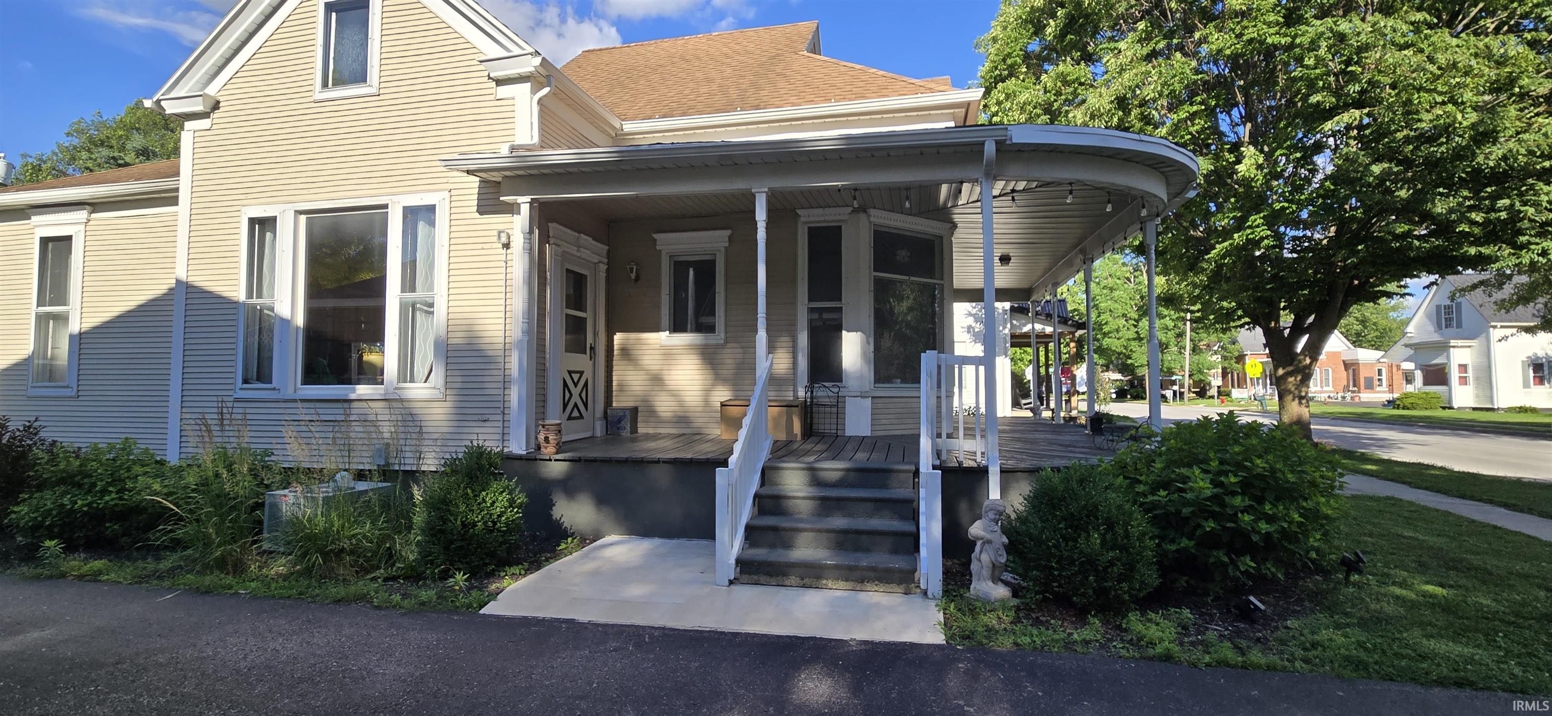 306 East Rochester Street Akron, IN 46910 - Photo 5 of 28