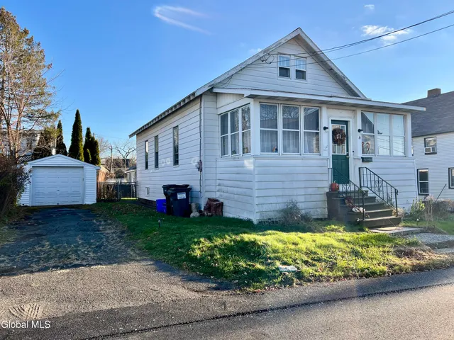 $224,900 | 4 Plum Avenue, Troy, NY 12180