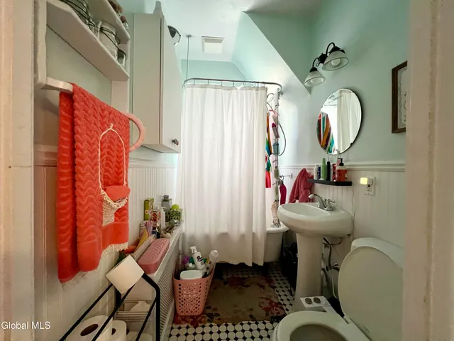 $224,900 | 4 Plum Avenue, Troy, NY 12180