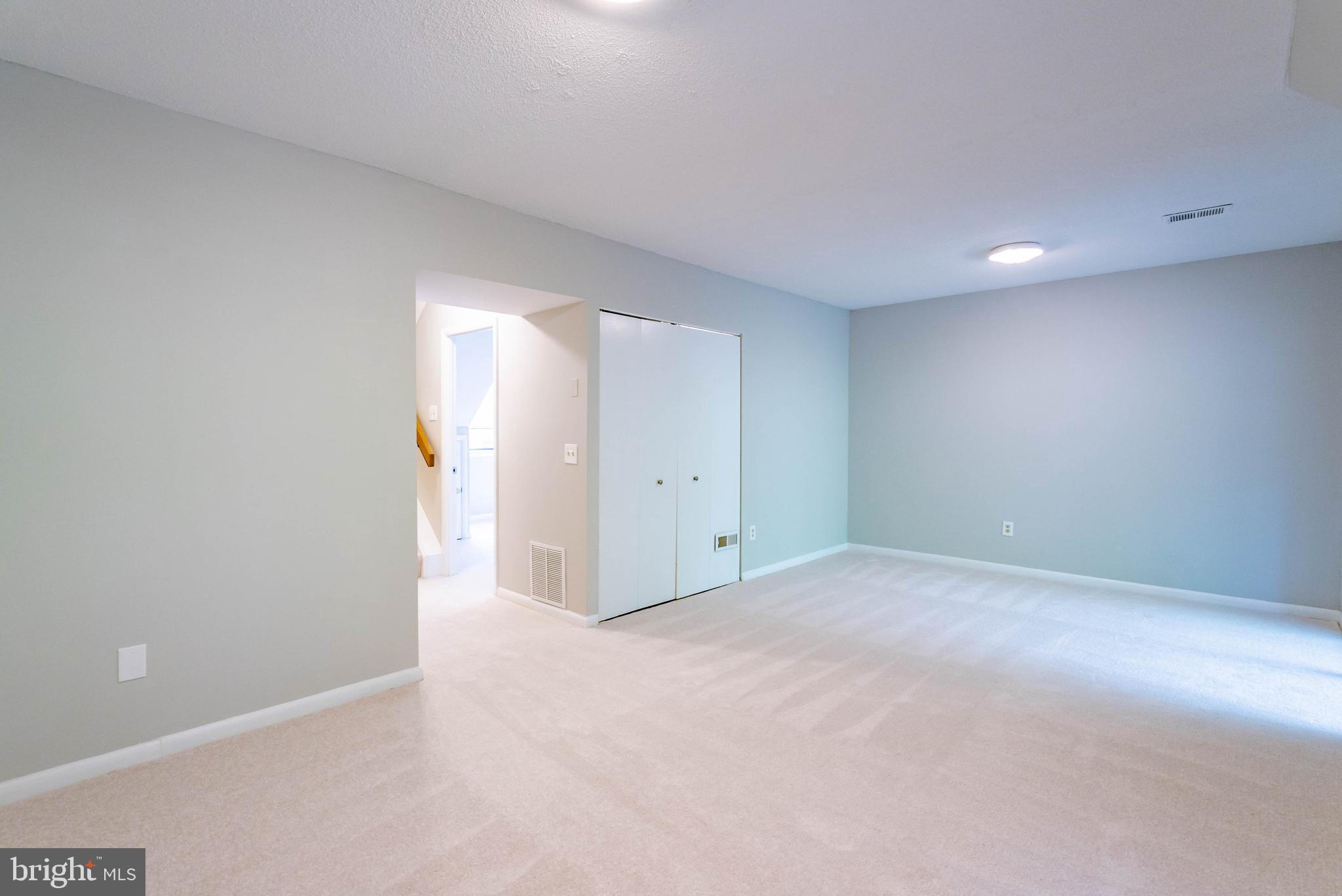 11960 Barrel Cooper Court Reston, VA 20191 - Photo 21 of 30 Gallery Image 21