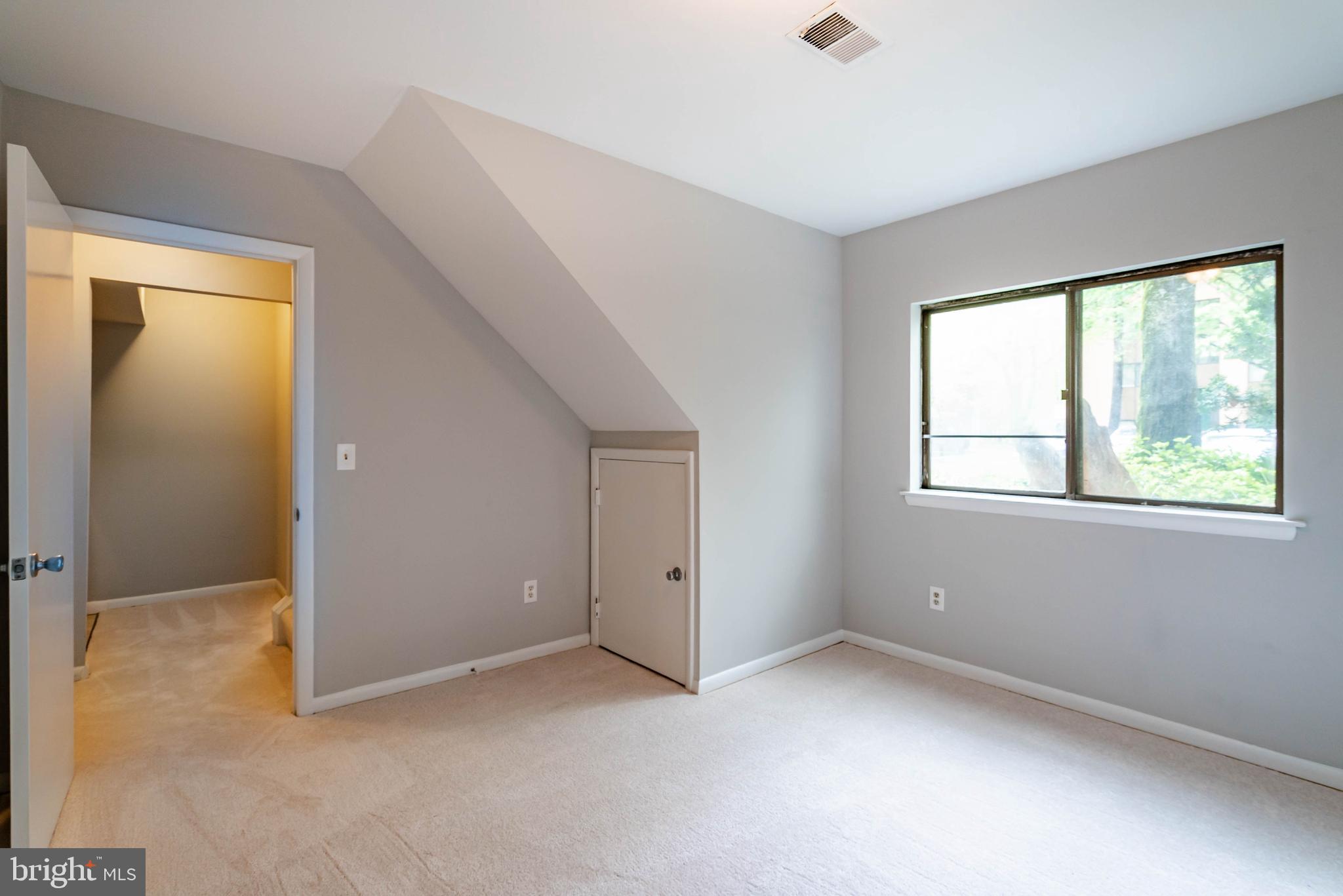 11960 Barrel Cooper Court Reston, VA 20191 - Photo 22 of 30 Gallery Image 22