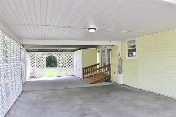 $347,500 | 410 Belvedere Drive, Beaumont, TX 77706