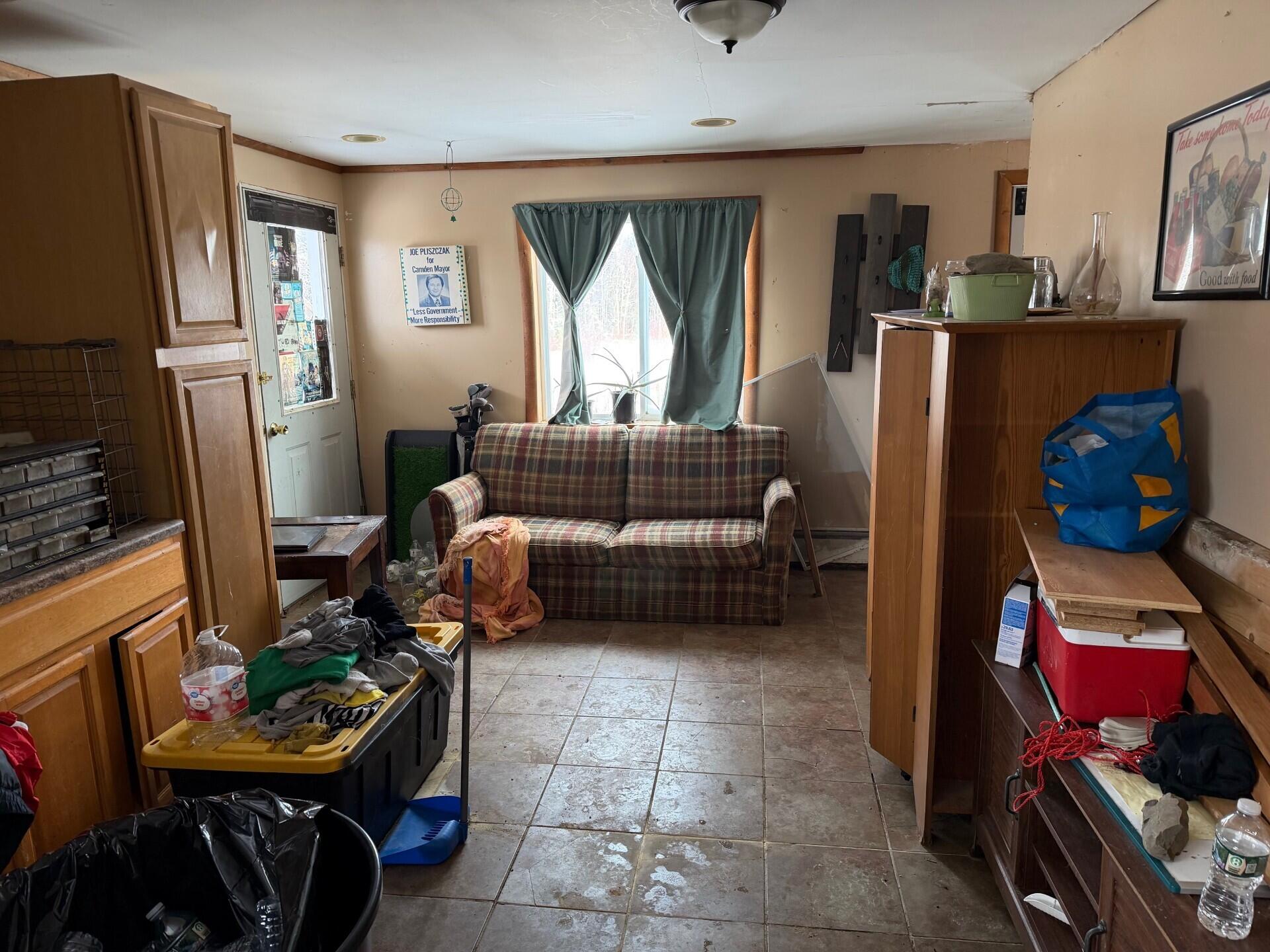 37 Coldbrook Road Houlton, ME 04730 - Photo 9 of 32 5dac3c8f-183c-4167-9167-4b38b6214e4b